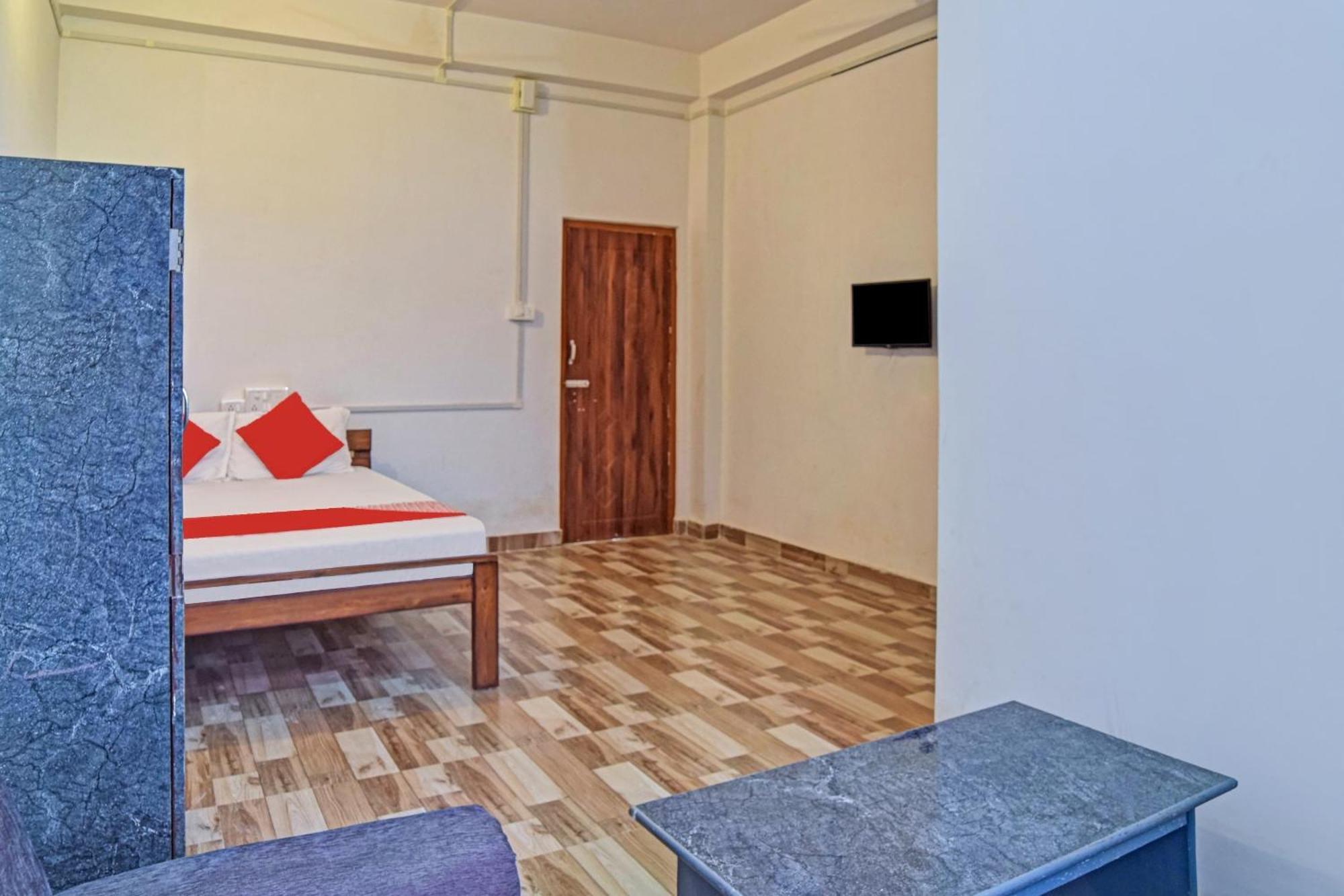 Spot On Jp Guest House Kaharpara Εξωτερικό φωτογραφία